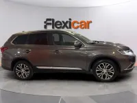 Usado Mitsubishi Outlander Motion 150 CV (110 kW) 2017 Marrón SUV