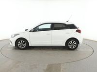 Usado Hyundai i20 101 CV (74 kW) 2020 Blanco Berlina