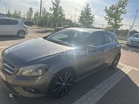 Usado Mercedes A200 Urban 136 CV (100 kW) 2015 Gris / plata Berlina