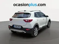 Usado Kia Stonic 101 CV (74 kW) 2024 Blanco SUV