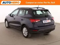 Usado Seat Arona Reference 95 CV (69 kW) 2021 Azul SUV