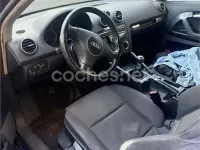 Usado Audi A3 Attraction 100 CV (73 kW) 2004 Azul Utilitario