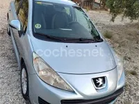 Usado Peugeot 207 70 CV (51 kW) 2010 Verde Berlina