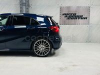 Usado Mercedes A250 218 CV (160 kW) 2017 Azul Berlina