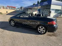 Usado Peugeot 307 CC 110 CV (80 kW) 2007 Negro Descapotable