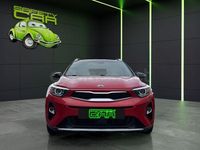 Usado Kia Stonic 120 CV (88 kW) 2018 Rojo SUV