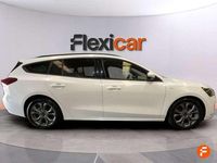 Używany Ford Focus ST-Line 155 KM (114 kW) 2023 Biały Kombi