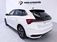 Usado Skoda Scala Selection 116 CV (85 kW) 2025 Blanco Utilitario