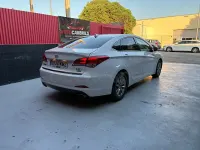 Usado Hyundai i40 116 CV (85 kW) 2017 Blanco Berlina