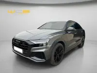 Usado Audi Q8 462 CV (339 kW) 2021 Gris / plata SUV