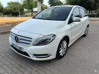 Usado Mercedes B180 109 CV (80 kW) 2013 Blanco Monovolumen