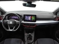 Usado Seat Ibiza FR 115 CV (84 kW) 2025 Blanco Utilitario