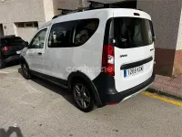 Usado Dacia Dokker Stepway 90 CV (66 kW) 2017 Blanco Monovolumen