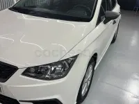 Usado Seat Ibiza Reference 75 CV (55 kW) 2018 Blanco Utilitario