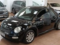 Usado VW New Beetle 102 CV (75 kW) 2002 Negro Utilitario
