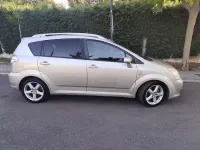 Usado Toyota Corolla Verso Sport 177 CV (130 kW) 2006 Gris Monovolumen