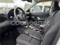 Usado Toyota Yaris Cross Business Edition 116 CV (85 kW) 2025 Blanco SUV