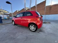 Usado Toyota Yaris Active 69 CV (50 kW) 2008 Rojo Utilitario