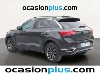 Usado VW T-Roc Advance 110 CV (80 kW) 2021 Gris SUV