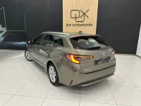 Usado Toyota Corolla Active 122 CV (89 kW) 2023 Beige Familiar