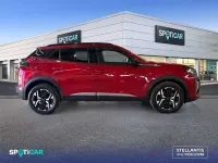 Usado Peugeot 2008 Allure 102 CV (75 kW) 2024 Rojo SUV