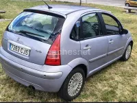 Usado Citroën C3 Exclusive 92 CV (67 kW) 2003 Gris / plata Berlina