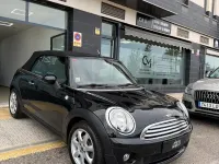 Usado Mini One Cabriolet 98 CV (72 kW) 2010 Negro Descapotable