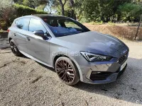 Usado Cupra Leon 245 CV (180 kW) 2020 Gris / plata Berlina