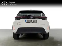 Usado Toyota Yaris Active 116 CV (85 kW) 2023 Blanco Utilitario