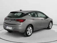 Usado Opel Astra Selective 110 CV (80 kW) 2017