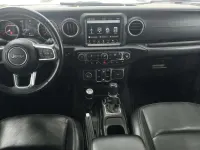 Käytetty Jeep Wrangler Unlimited Sahara 200 HP (147 kW) 2019 Harmaa Katumaasturi
