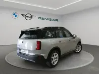 Usado Mini Countryman Classic 170 CV (125 kW) 2024 Gris SUV
