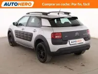 Usado Citroën C4 Cactus Feel 82 CV (60 kW) 2016 Gris Utilitario