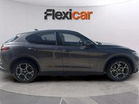 Usado Alfa Romeo Stelvio Sprint 162 CV (119 kW) 2022 Gris SUV
