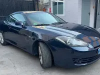 Usado Hyundai Coupé 105 CV (77 kW) 2010 Azul Coupe