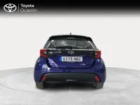 Usado Toyota Yaris Hybrid Active 116 CV (85 kW) 2025 Azul Berlina