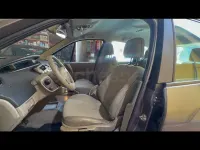 Usado Renault Scénic Privilege 120 CV (88 kW) 2004 Gris / plata Monovolumen