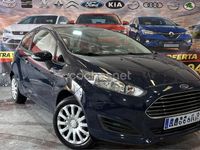Usado Ford Fiesta Trend 82 CV (60 kW) 2016 Azul Utilitario