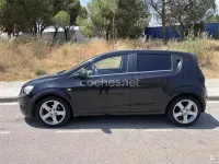 Usado Chevrolet Aveo LT 100 CV (73 kW) 2012 Negro Berlina