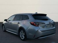 Usado Toyota Corolla Active 122 CV (89 kW) 2023 Plata Familiar