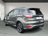 Usado Ford Kuga Titanium 182 CV (133 kW) 2016 Gris SUV