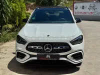 Usado Mercedes GLA200 150 CV (110 kW) 2025 Blanco SUV