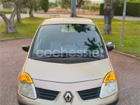 Usado Renault Modus Authentique 75 CV (55 kW) 2005 Beige Monovolumen