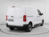 Usado Toyota Proace Plus 102 CV (75 kW) 2023 Blanco Monovolumen