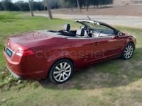 Usado Ford Focus Cabriolet Titanium 145 CV (106 kW) 2008 Burdeos Descapotable