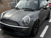 Usado Mini ONE 90 CV (66 kW) 2003 Gris / plata Utilitario