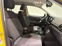 Usado VW T-Cross 115 CV (84 kW) 2024 Amarillo SUV