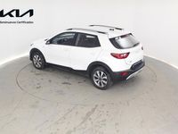 Usado Kia Stonic 100 CV (73 kW) 2024 Blanco SUV