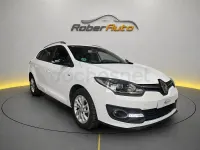 Usado Renault Mégane GrandTour Life 115 CV (84 kW) 2015 Blanco Familiar