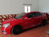 Usado Suzuki Kizashi Sport 178 CV (130 kW) 2014 Rojo Berlina